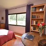 Cozy In St Quentin La Poterie *