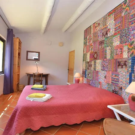 Cozy In St Quentin La Poterie بيت للعطل *